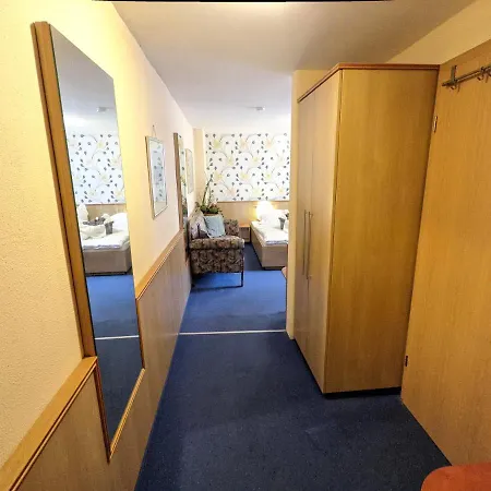 Apartamento Monteurunterkunft Weiden By Hausgruenerbaum *