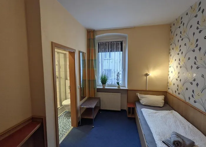 Apartamento Monteurunterkunft Weiden By Hausgruenerbaum