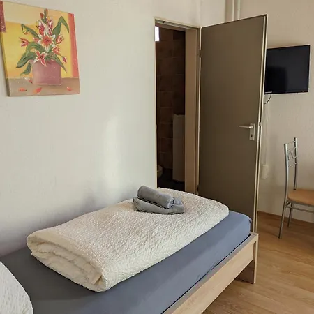 Monteurunterkunft Weiden By Hausgruenerbaum Apartment